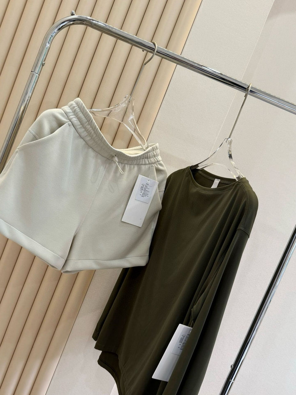 Softstreame Air Layer Movement 4Inch  Magic Pants Casual Loose Versatile Outdoor Summer Yoga Shorts