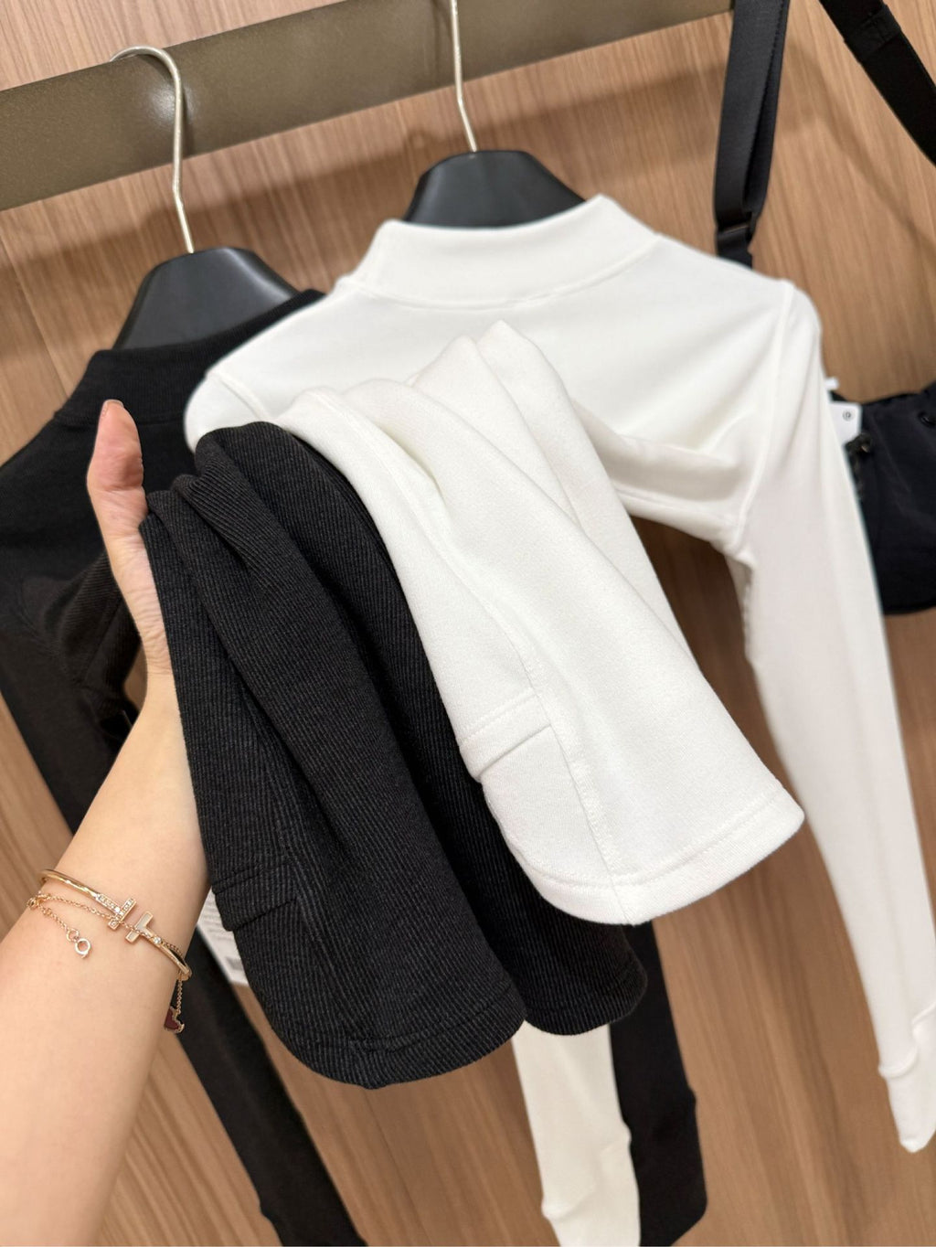 Rulu-running Dralon Half Turtleneck Base Shirt Autumn Winter Ultra Soft Warm Versatile Slim Fit Solid Color Brushed T Shirt 1265