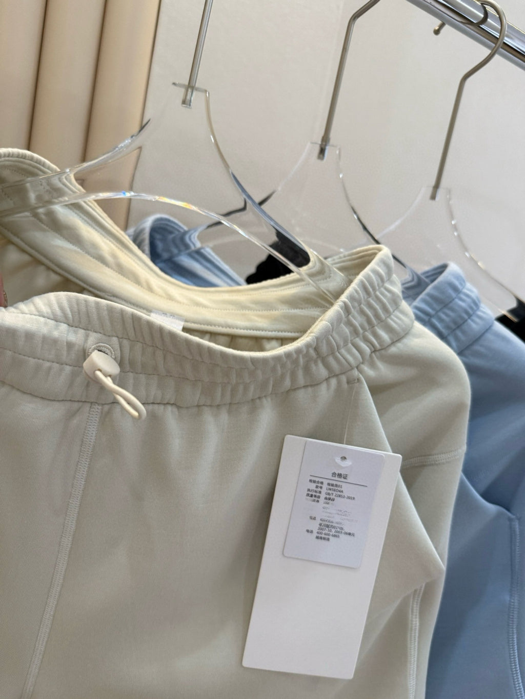 Softstreame Air Layer Movement 4Inch  Magic Pants Casual Loose Versatile Outdoor Summer Yoga Shorts