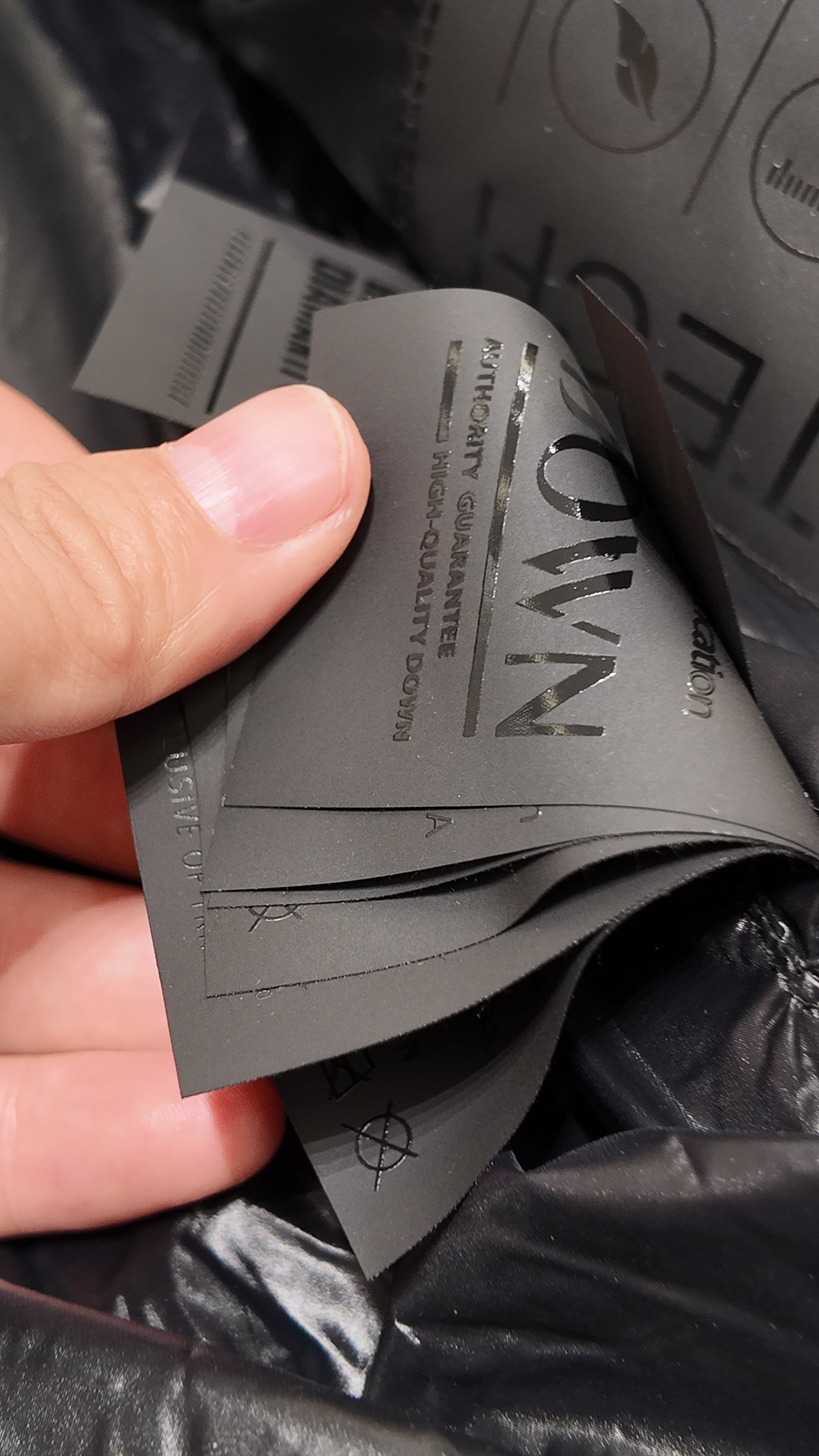 Long Duck Down Jacket With 7 horizontal baffles Hooded Warm Puffy Unisex Black White Grey Easy Clean 850FP model 2360