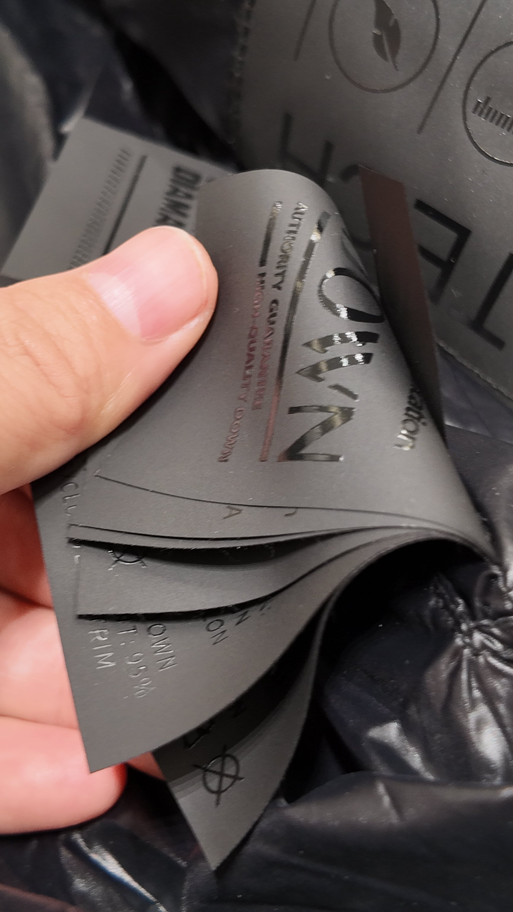 Long Duck Down Jacket With 7  horizontal baffles Hooded Warm Puffy Unisex Women Black White Grey Easy Clean 850FP model2360