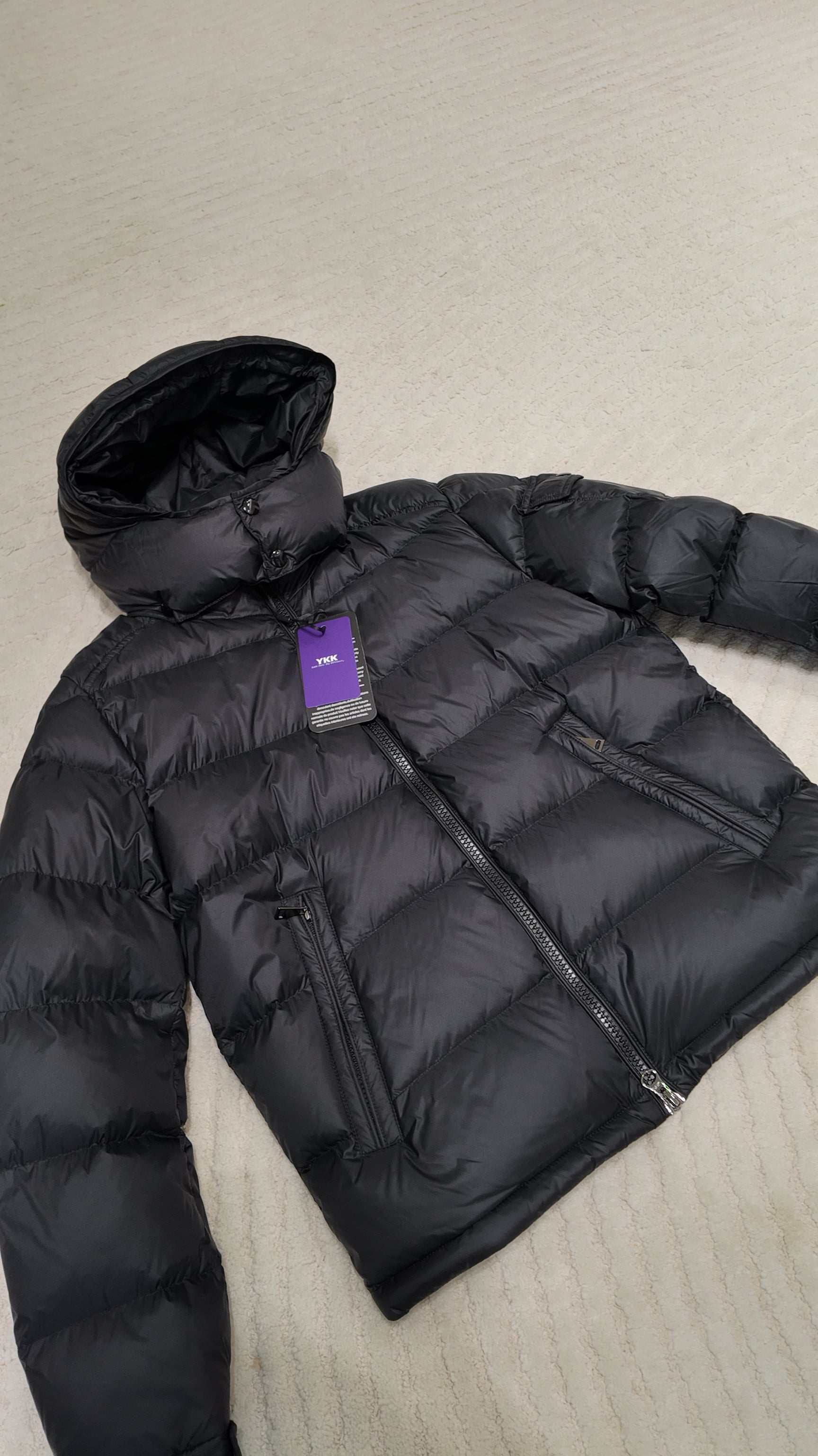 Goose DownJacket hooded  Man Unisex Endurable Easy Clean Warm Lightweight 850FP model 1903