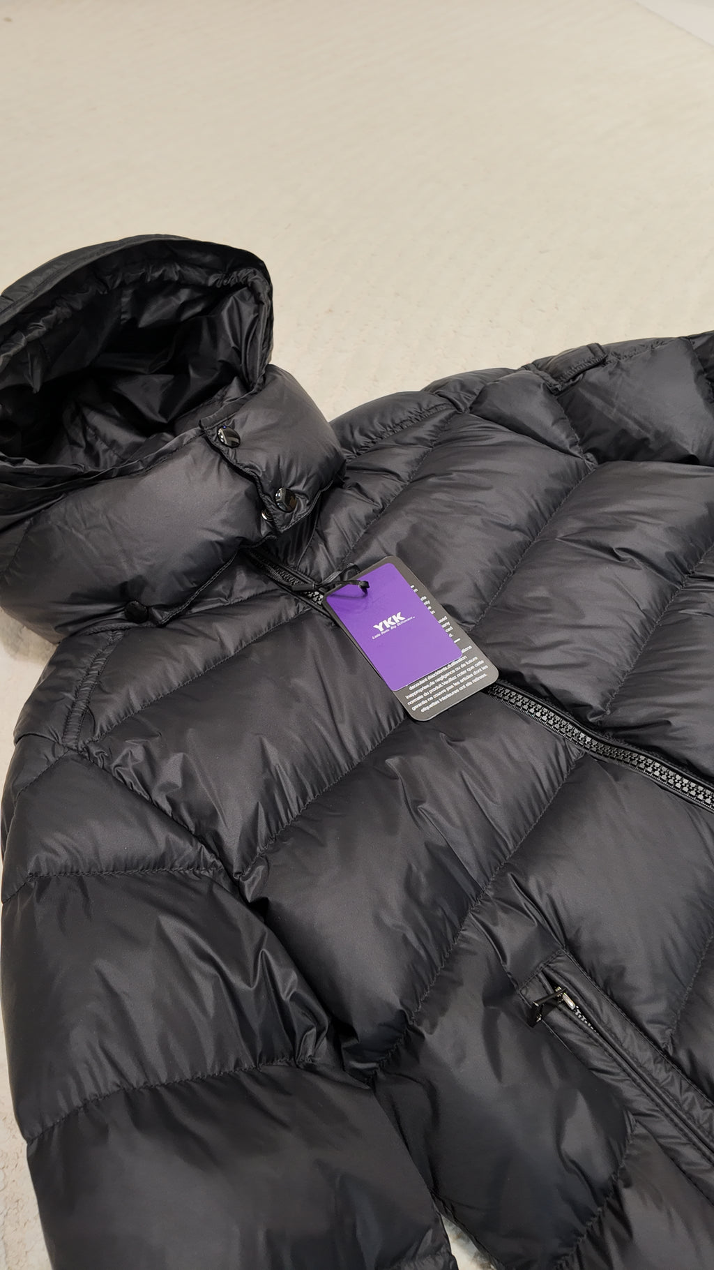 Goose DownJacket hooded  Man Unisex Endurable Easy Clean Warm Lightweight 850FP model 1903