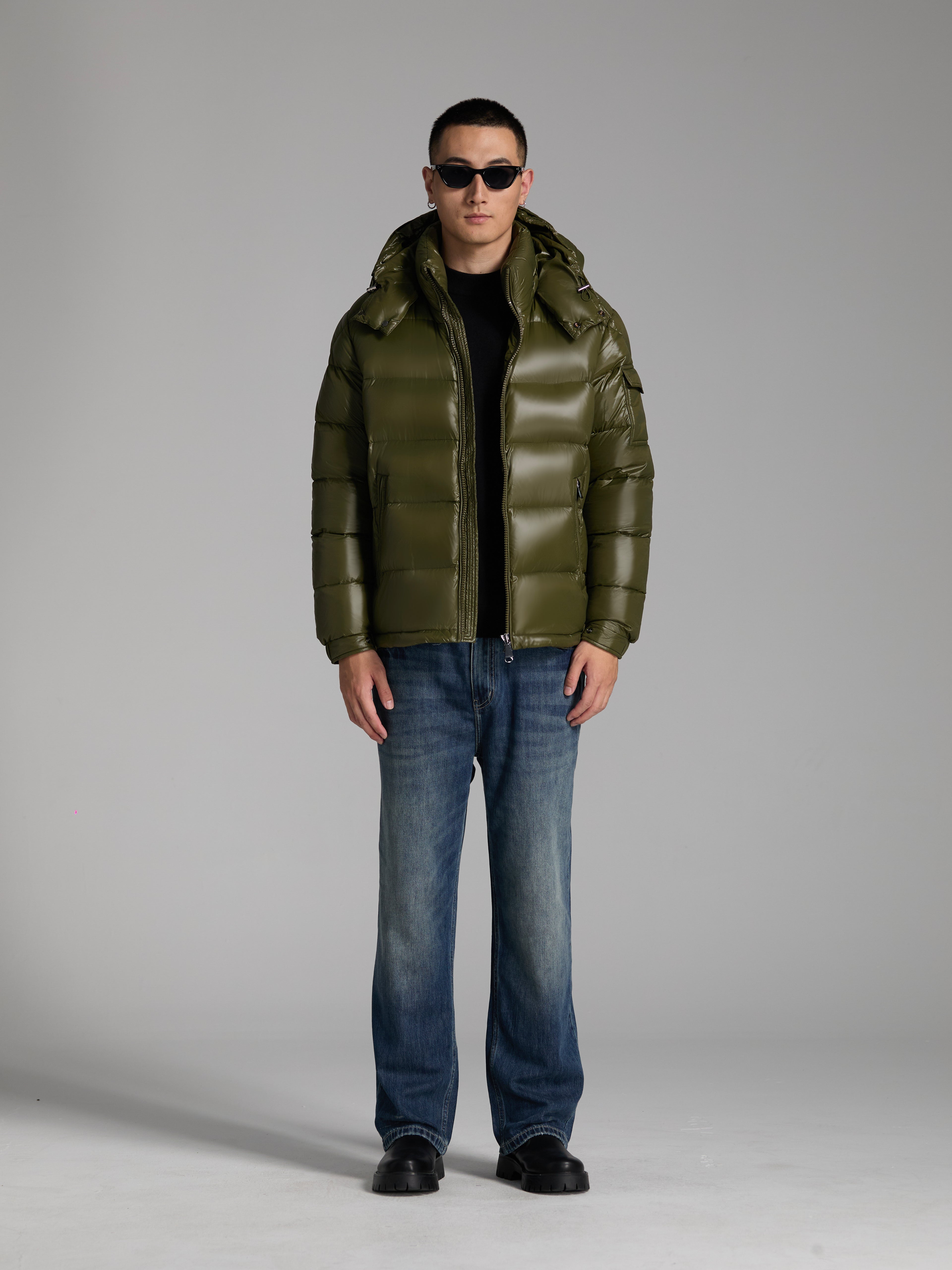 Goose DownJacket with Hat Zipper Man Woman Unisex Endurable Easy Clean Warm Light