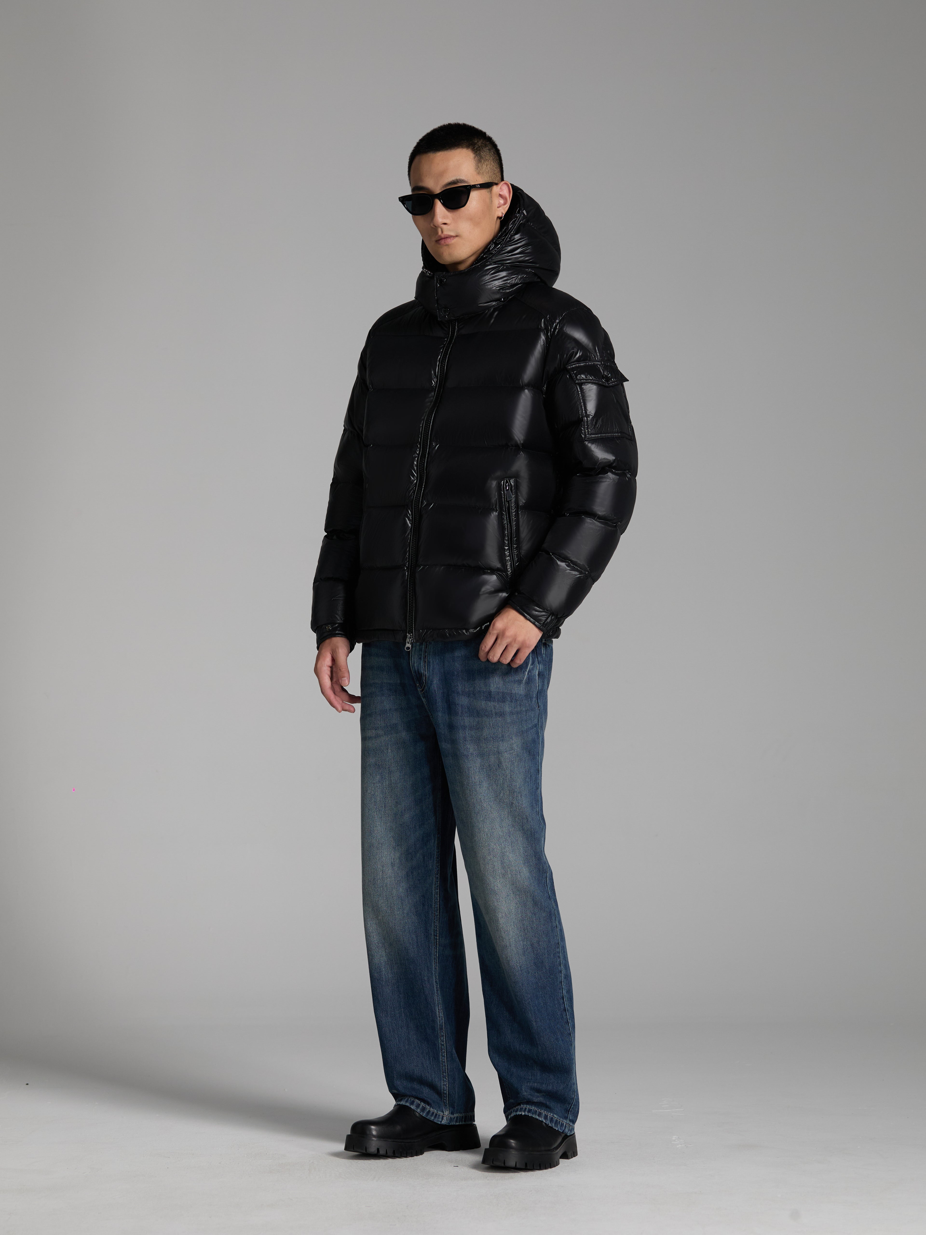 Goose DownJacket with Hat Zipper Man Woman Unisex Endurable Easy Clean Warm Light