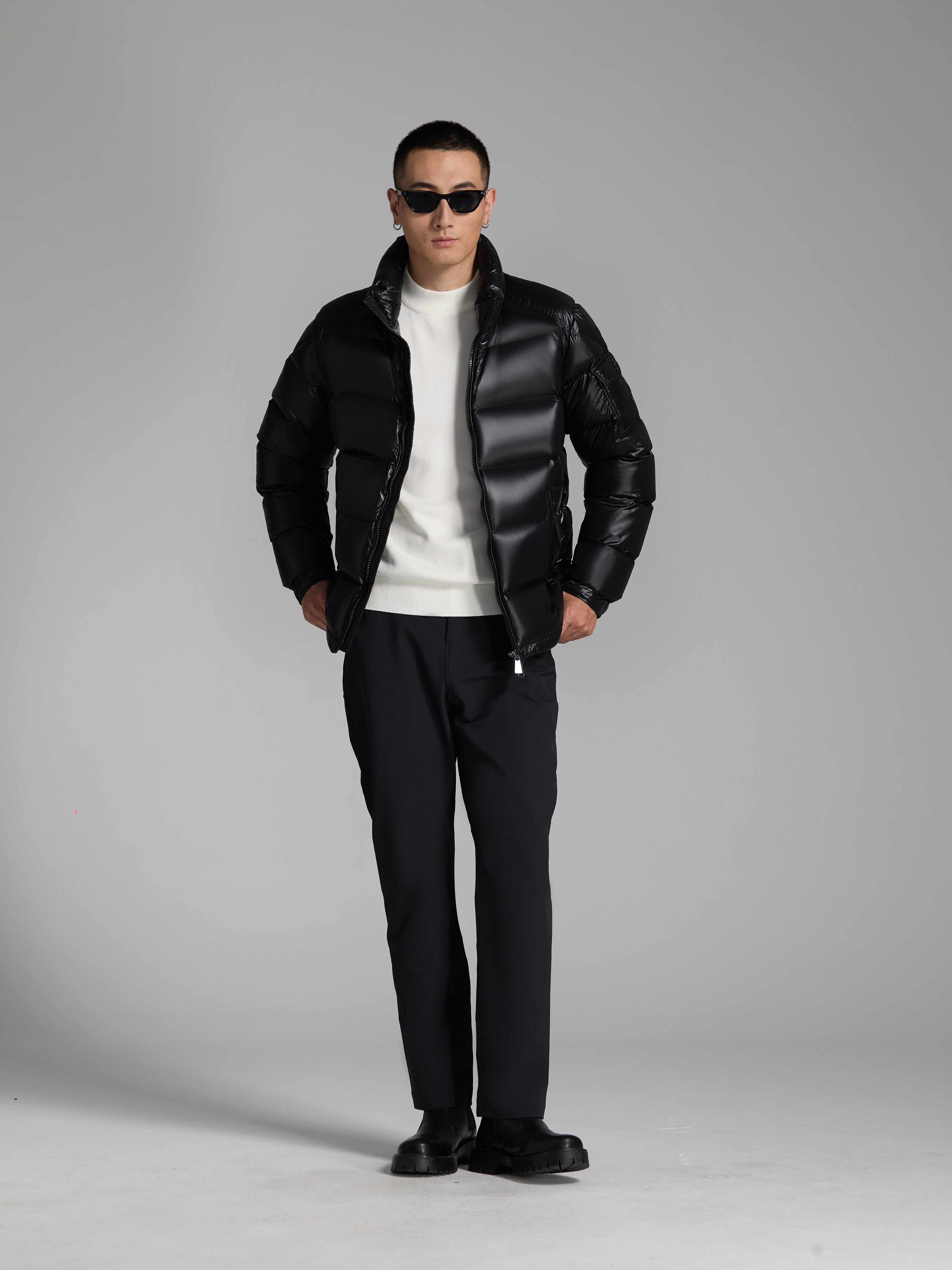 Goose DownJacket with Hat Zipper Man Woman Unisex Endurable Easy Clean Warm Light