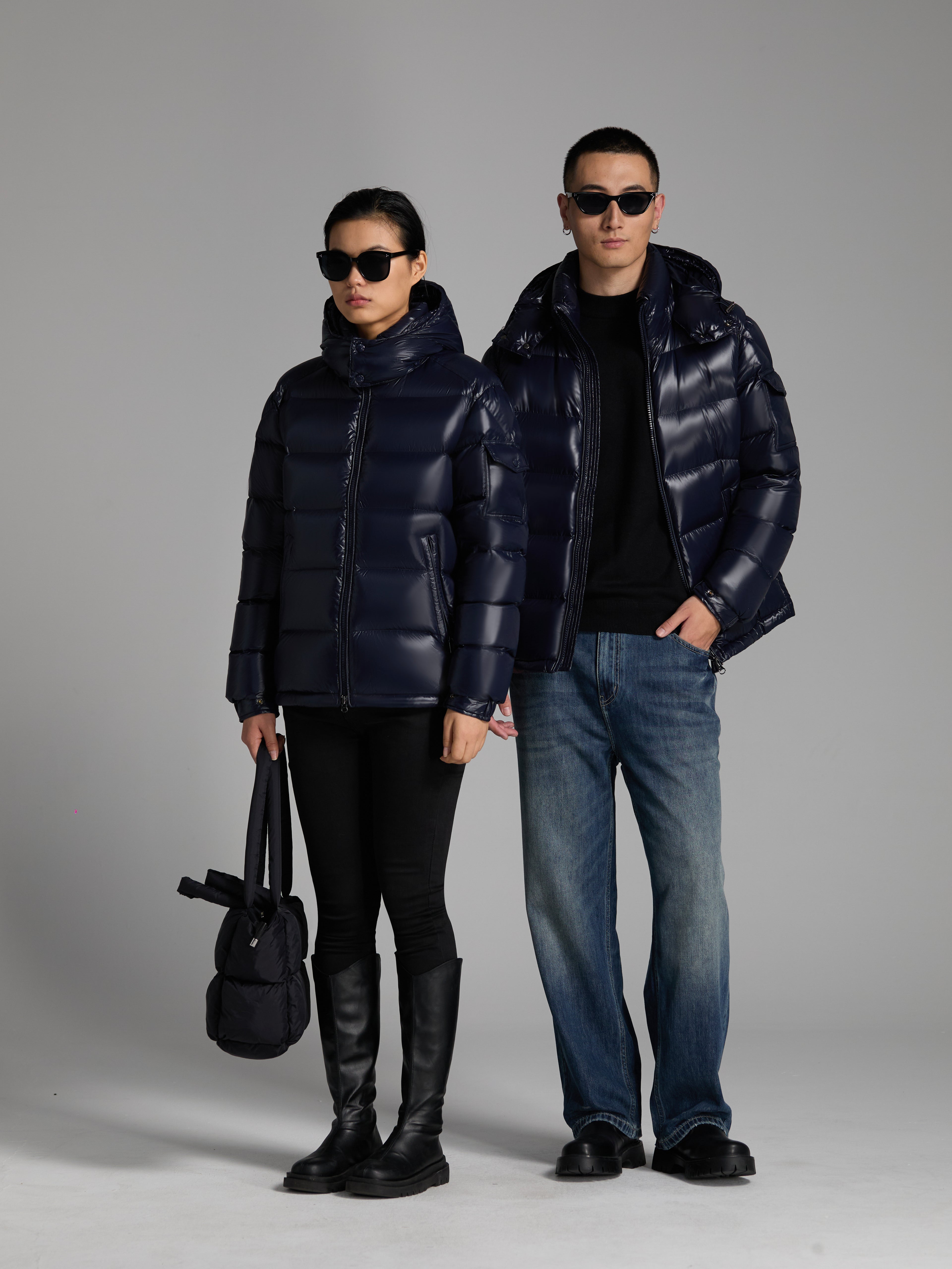Goose DownJacket with Hat Zipper Man Woman Unisex Endurable Easy Clean Warm Light