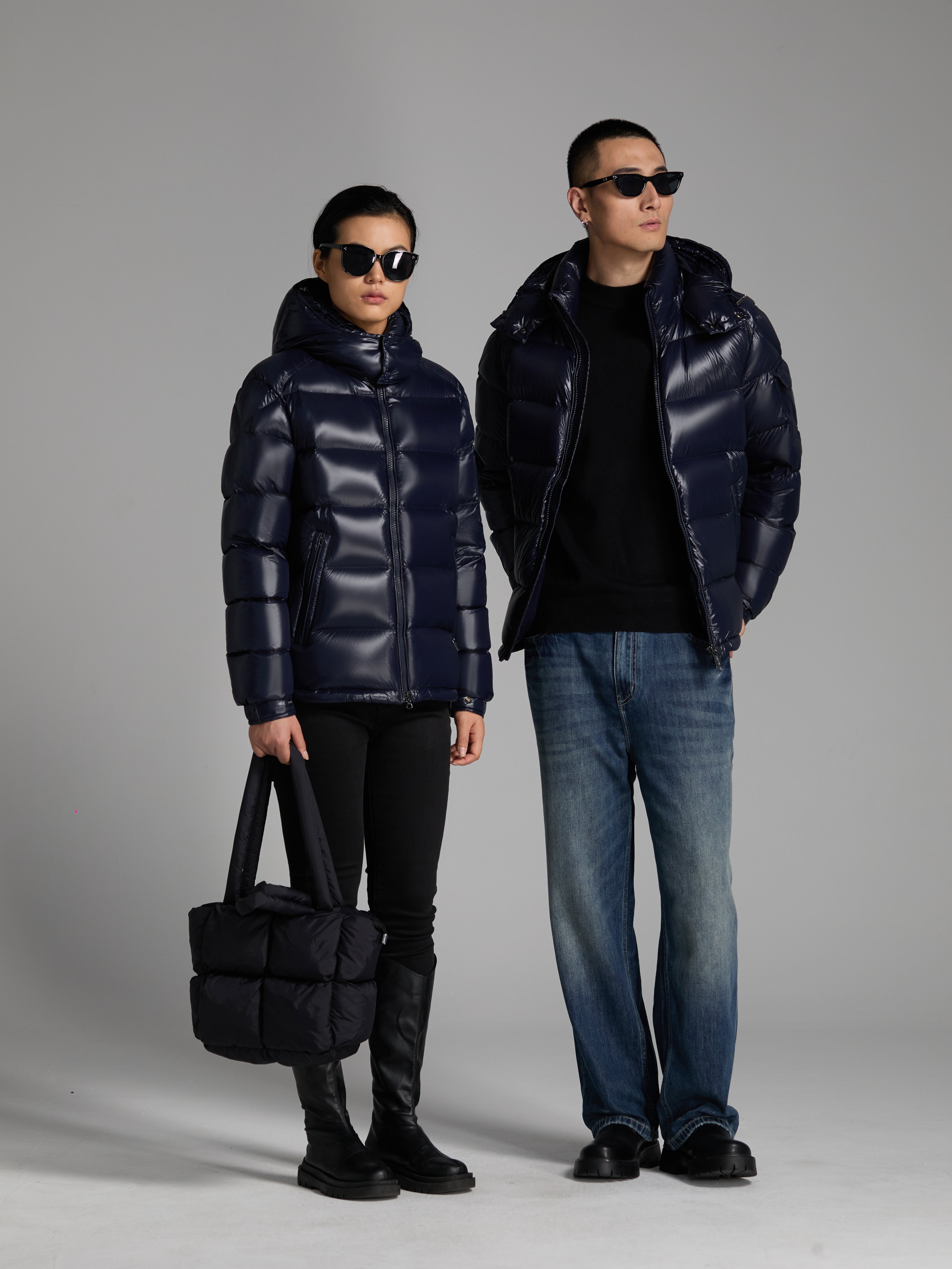 Goose DownJacket with Hat Zipper Man Woman Unisex Endurable Easy Clean Warm Light