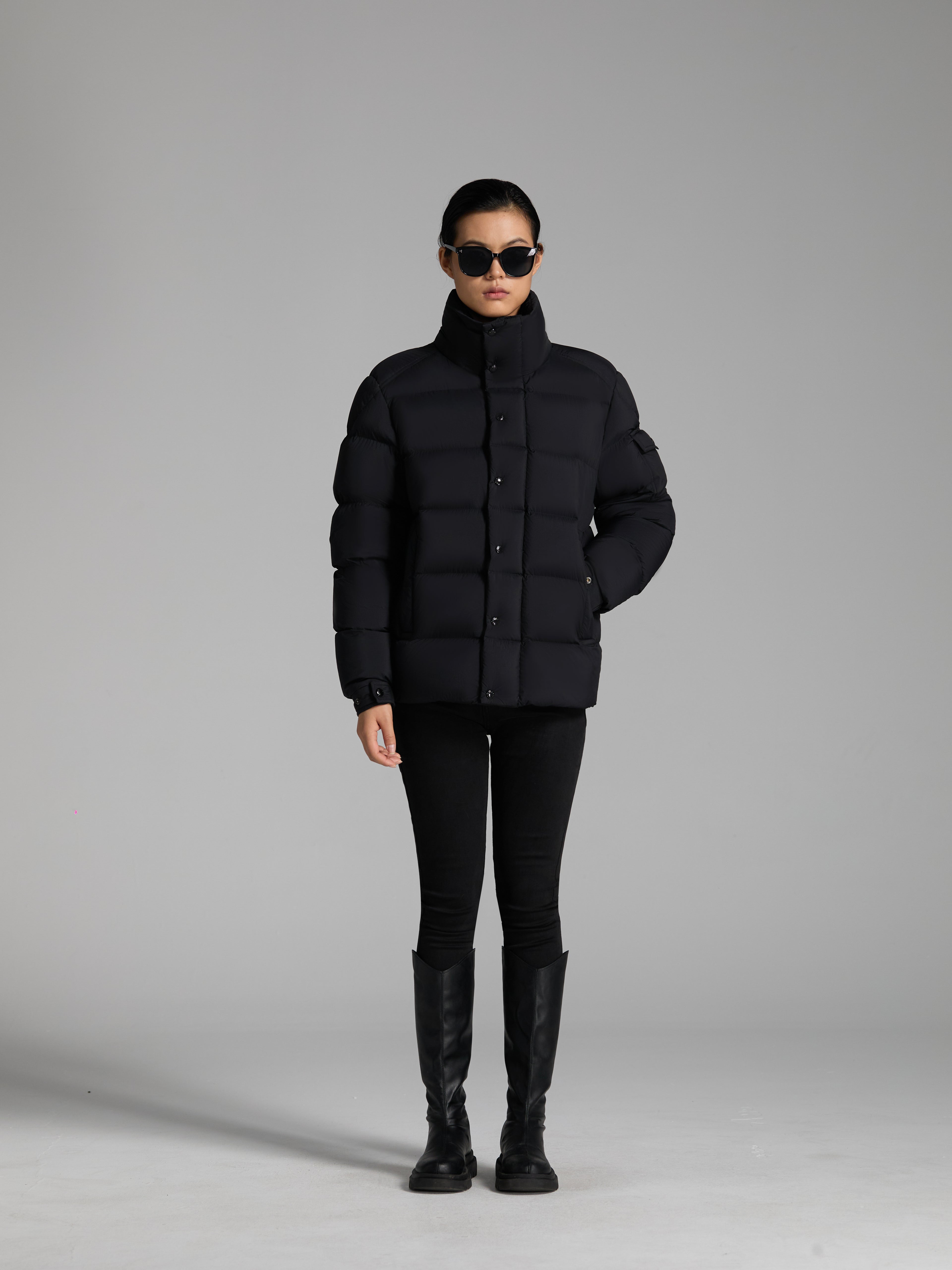 Goose Down jacket puffer fluffy warm unisex woman man easy clean hat light