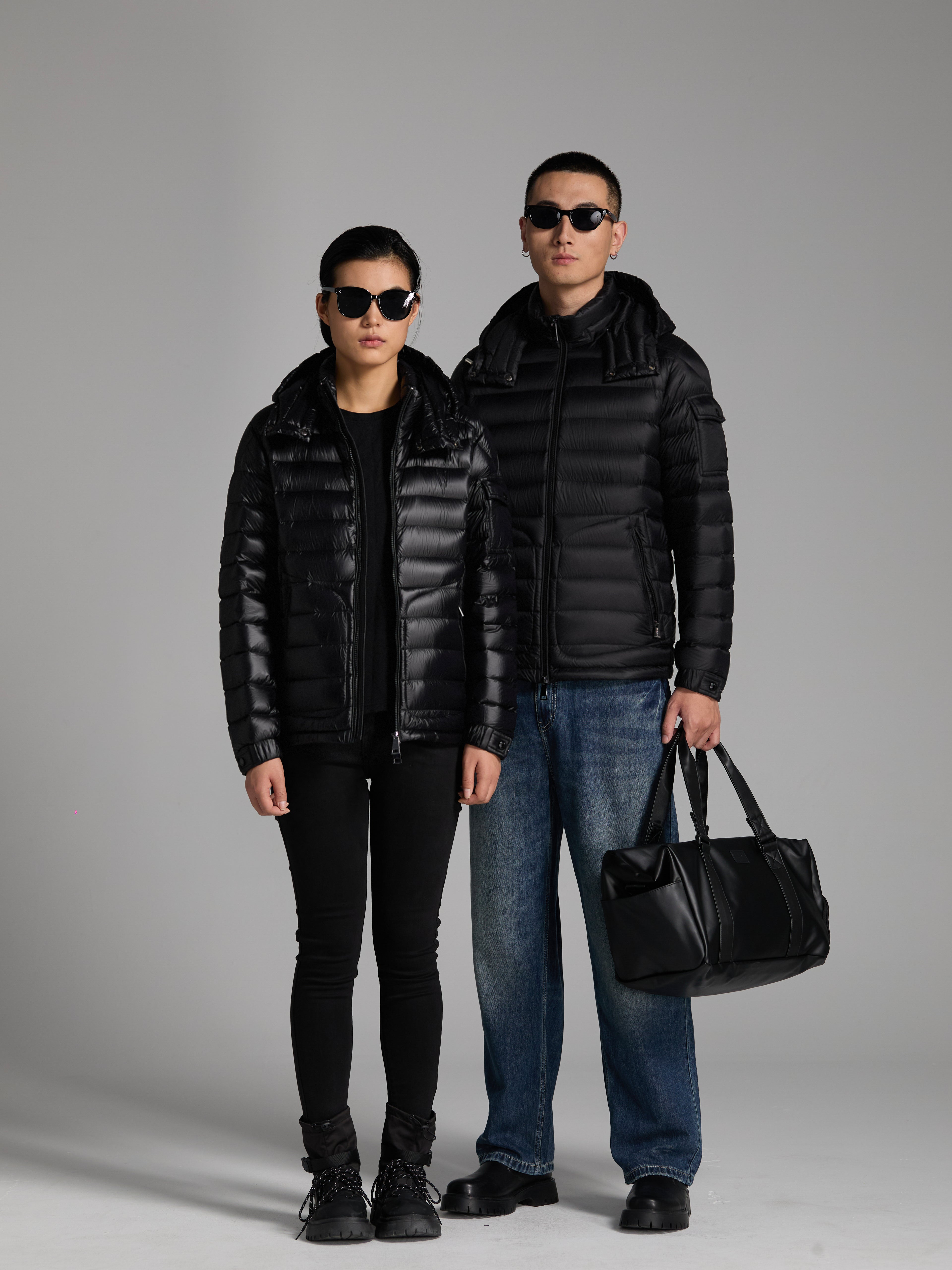 Goose Down Jacket  puffer Unisex Man Woman FluffyLight Warm With Hat Pockets Easy Clean
