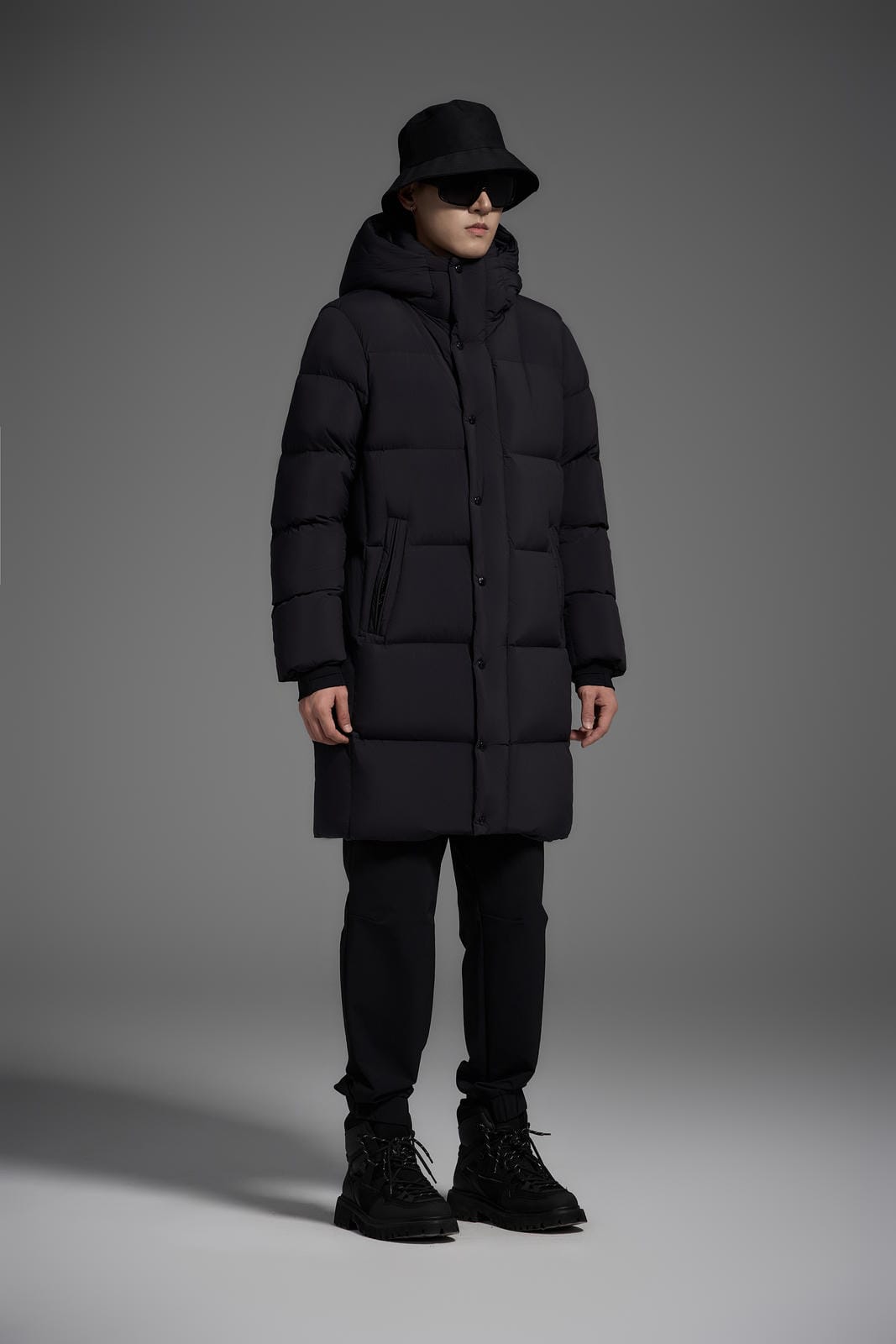 Long Duck Down Jacket With  6 horizontal baffles Hooded 850FP Warm Puffy Unisex Black Pocket Woman Man Easy Clean model 2323