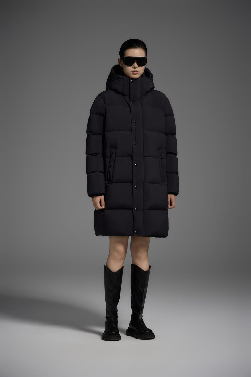 Long Duck Down Jacket With  6 horizontal baffles Hooded 850FP Warm Puffy Unisex Black Pocket Woman Man Easy Clean model 2323