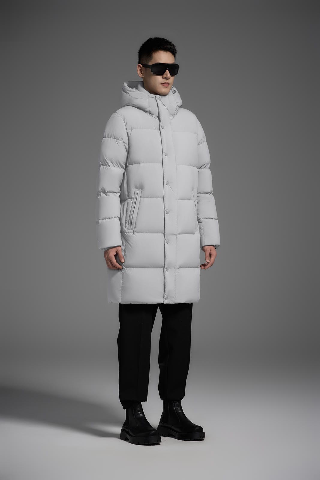 Long Duck Down Jacket With  6 horizontal baffles Hooded 850FP Warm Puffy Unisex Black Pocket Woman Man Easy Clean model 2323