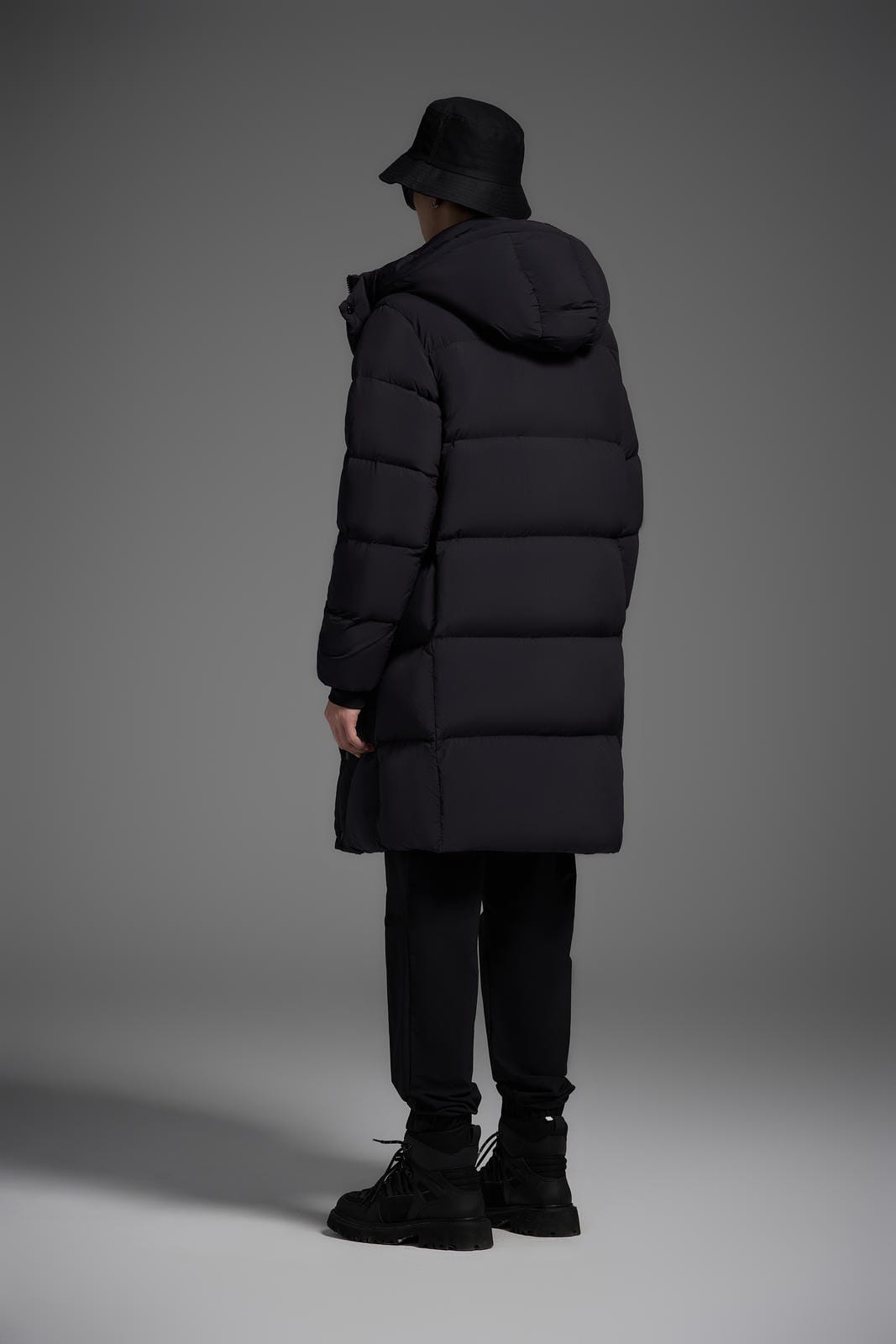 Long Duck Down Jacket With  6 horizontal baffles Hooded 850FP Warm Puffy Unisex Black Pocket Woman Man Easy Clean model 2323