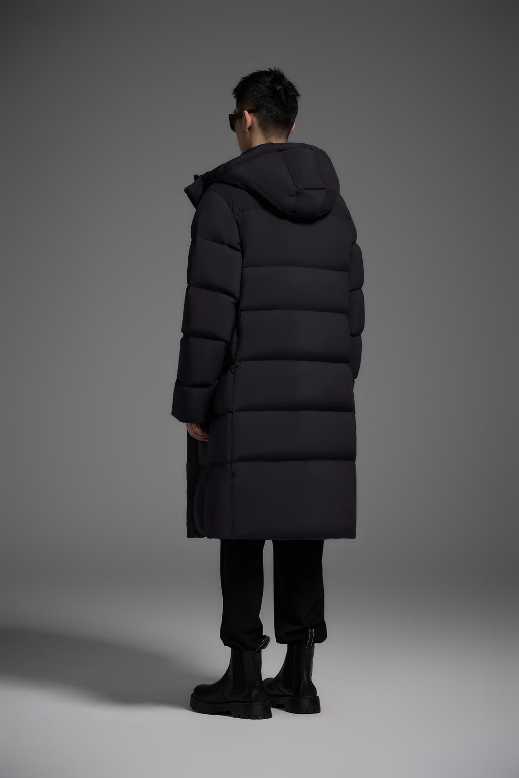 Long Duck Down Jacket With 7 horizontal baffles Hooded Warm Puffy Unisex Black White Grey Easy Clean 850FP model 2360
