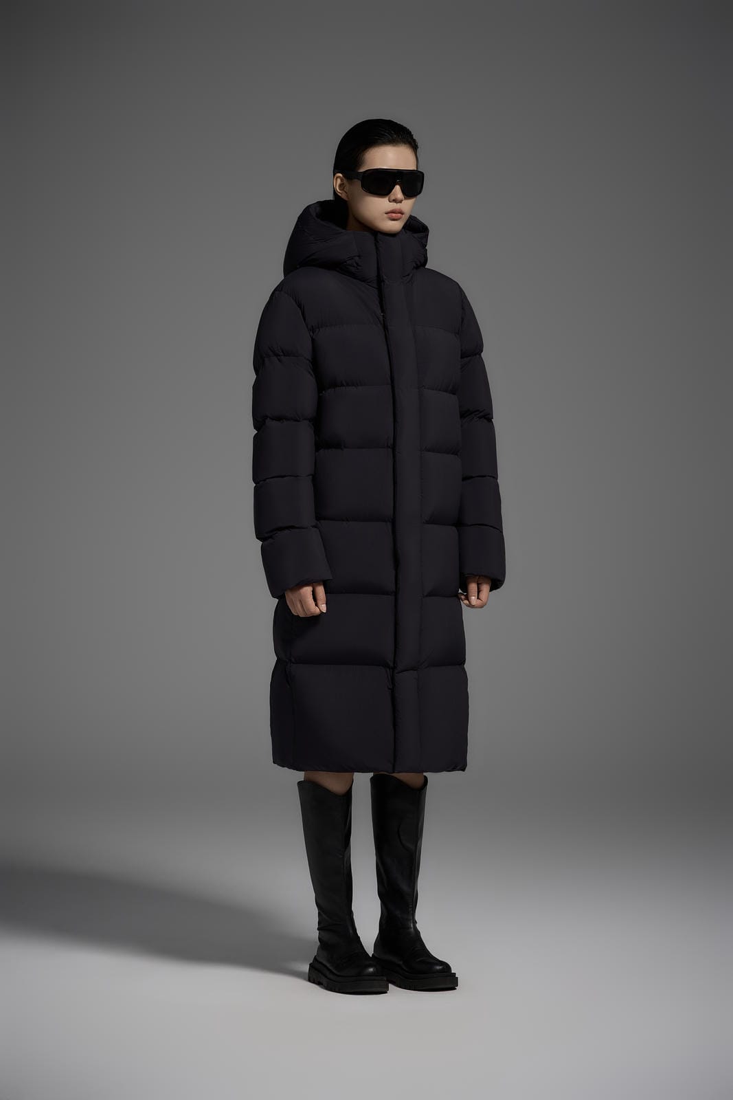Long Duck Down Jacket With 7 horizontal baffles Hooded Warm Puffy Unisex Black White Grey Easy Clean 850FP model 2360