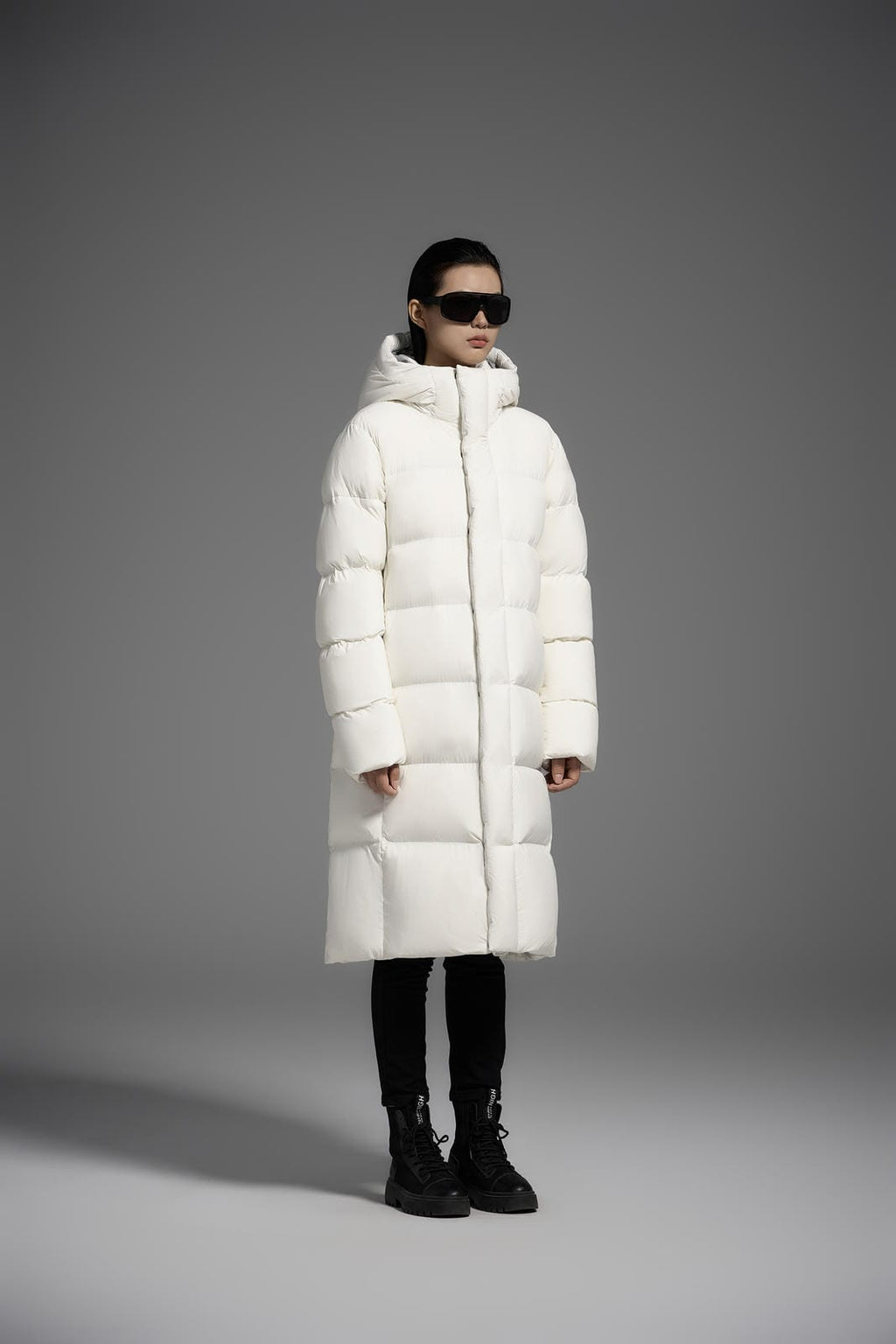 Long Duck Down Jacket With 7  horizontal baffles Hooded Warm Puffy Unisex Women Black White Grey Easy Clean 850FP model2360